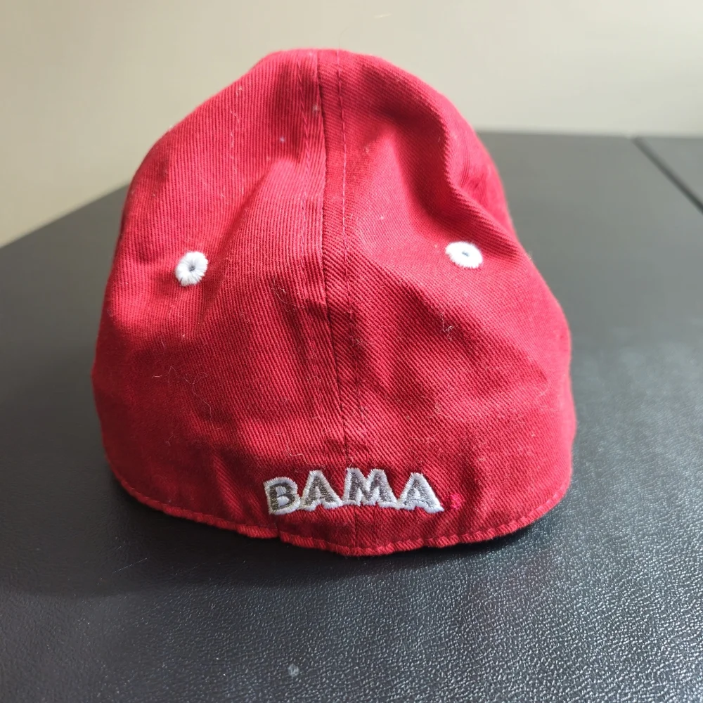 Top Of The World Alabama Crimson Tide Fitted Hat SEC College Sports Fan Infant